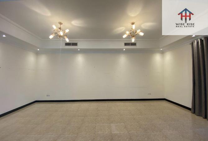 56702820 - Property Image 3