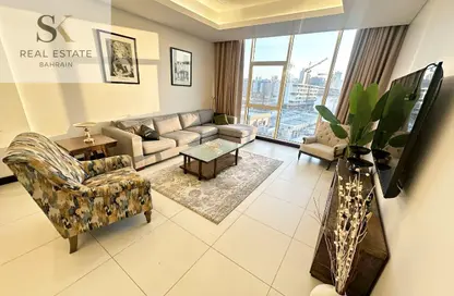 Apartment - 2 Bedrooms - 3 Bathrooms for rent in Reef Island - Capital Governorate