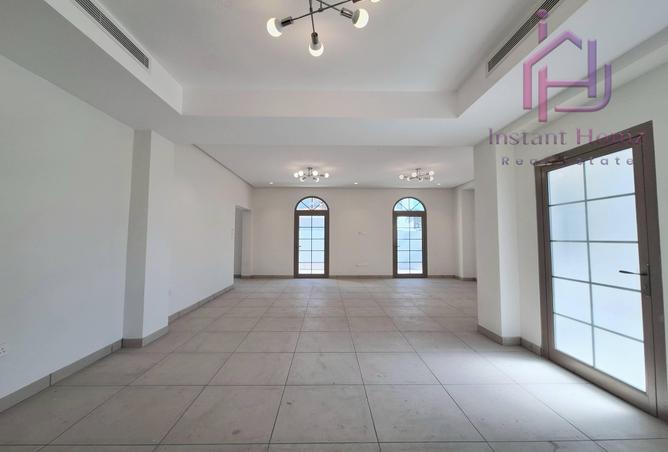 56096969 - Property Image 3