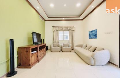 Villa - 3 - 3 for rent in Al Juffair - Capital Governorate