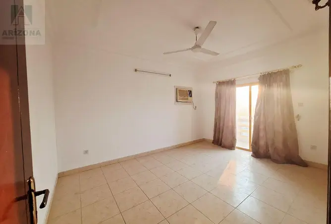 58382753 - Property Image 3