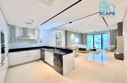 Apartment - 2 Bedrooms - 3 Bathrooms for rent in Reef Island - Capital Governorate