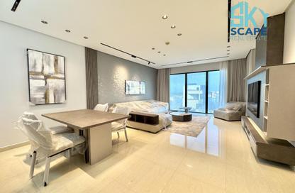Apartment - 2 Bedrooms - 3 Bathrooms for rent in Reef Island - Capital Governorate