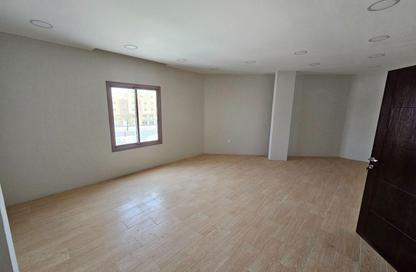 Office Space - Studio - 1 Bathroom for rent in Alhajiyat - Riffa - Southern Governorate