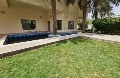 فيلا - 4 غرف نوم - 4 حمامات للايجار في الجنبية - المحافظة الشمالية