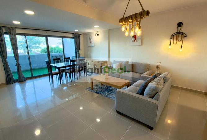 987932 - Property Main Image