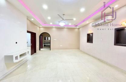 Villa - 7+ Bedrooms - 7+ Bathrooms for sale in Hidd - Muharraq Governorate