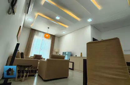 Apartment - 2 Bedrooms - 2 Bathrooms for rent in Mahooz - Manama - Capital Governorate