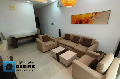 Apartment - 2 Bedrooms - 2 Bathrooms for rent in Mahooz - Manama - Capital Governorate