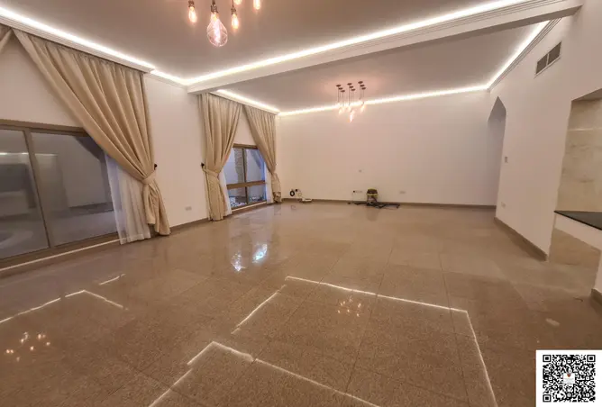 57905936 - Property Image 3