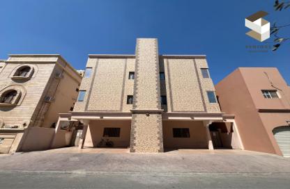 عمارة بالكامل - 8 غرف نوم - 8 حمامات للبيع في الحد - المحرق