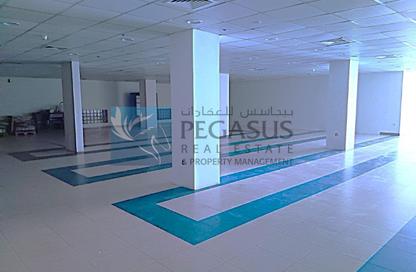 Show Room - Studio - 4 for rent in Exhibition Road - Hoora - Capital Governorate