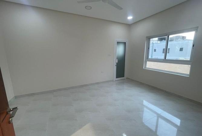 979672 - صورة العقار 3