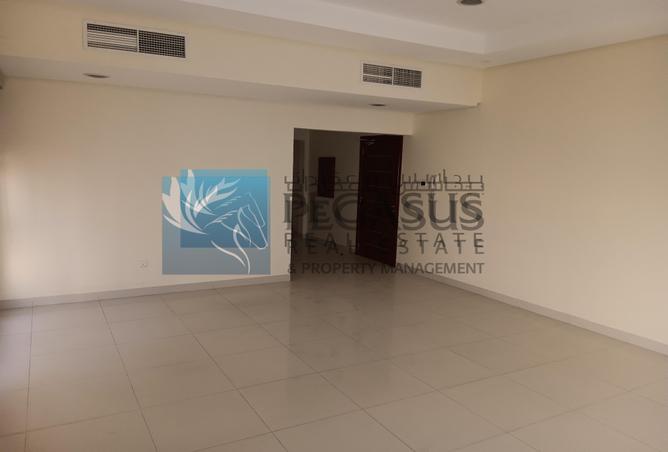 51529311 - Property Image 3