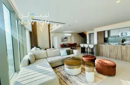 Apartment - 3 Bedrooms - 5 Bathrooms for rent in Seef - Capital Governorate