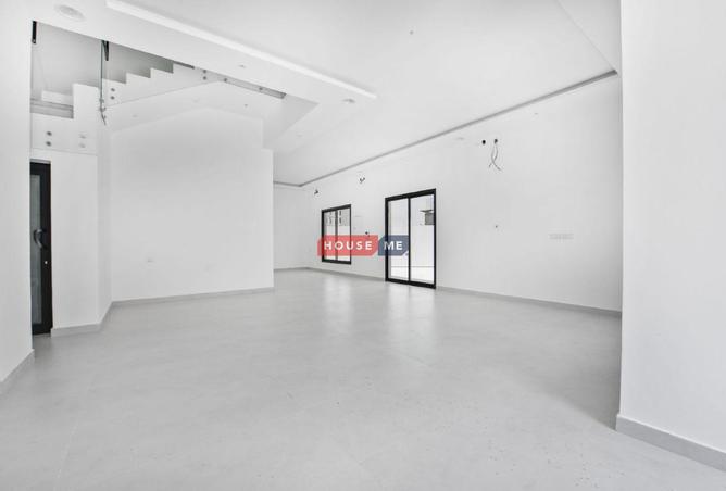 55980067 - Property Image 2