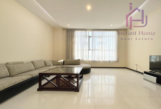 991946 - Property Image 2