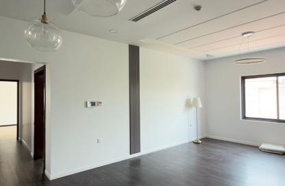 Apartment - 3 Bedrooms - 2 Bathrooms for rent in Maqabah - Northern Governorate Apartment - 3 Bedrooms - 2 Bathrooms for rent in Maqabah - Northern Governorate