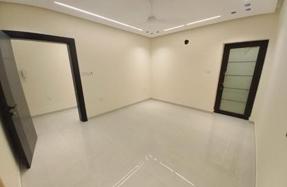 Apartment - 6 - 4 for sale in Al Bahair - Riffa - Southern Governorate Apartment - 6 - 4 for sale in Al Bahair - Riffa - Southern Governorate