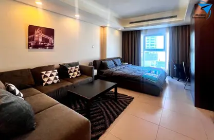 Apartment - Studio - 1 Bathroom for rent in Busaiteen - Muharraq Governorate