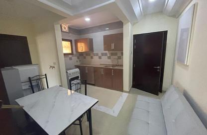 Apartment - 2 Bedrooms - 1 Bathroom for rent in Tubli - Central Governorate