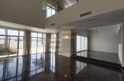 فيلا - 4 غرف نوم - 5 حمامات للايجار في شارع أمواج - أمواج - المحرق