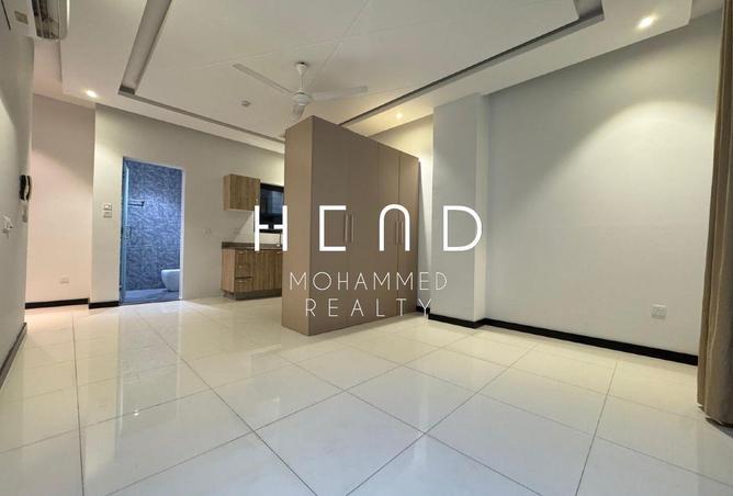 992955 - Property Main Image