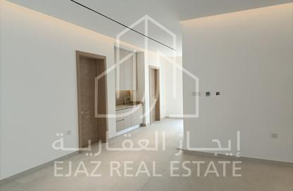 Villa - 6 - 6 for sale in Saar - Northern Governorate Villa - 6 - 6 for sale in Saar - Northern Governorate