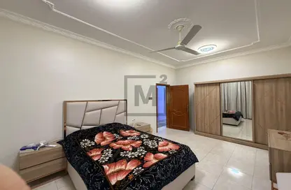 Villa - 6 Bedrooms - 4 Bathrooms for sale in Hamad Town - Northern Governorate