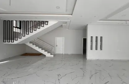 Villa - 4 Bedrooms - 5 Bathrooms for sale in Hidd - Muharraq Governorate