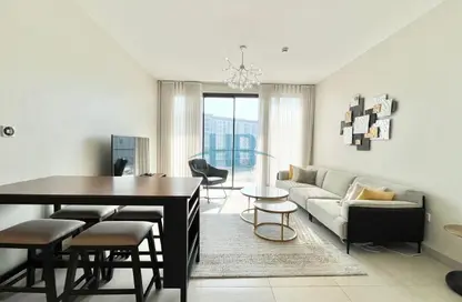 شقة - 2 غرف نوم - 2 حمامات للايجار في مراسي البحرين - ديار المحرق - المحرق