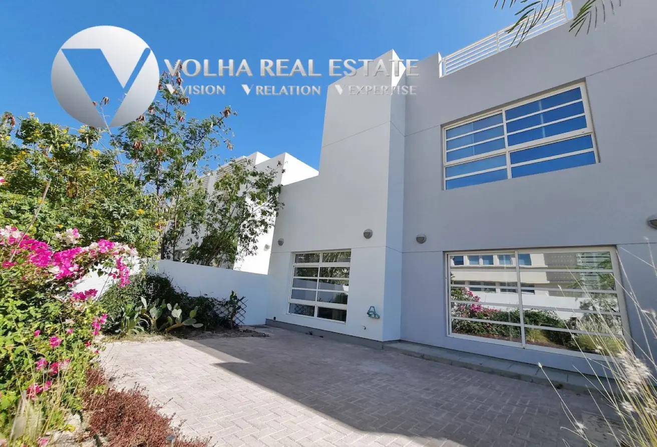 54744239 - Property Main Image
