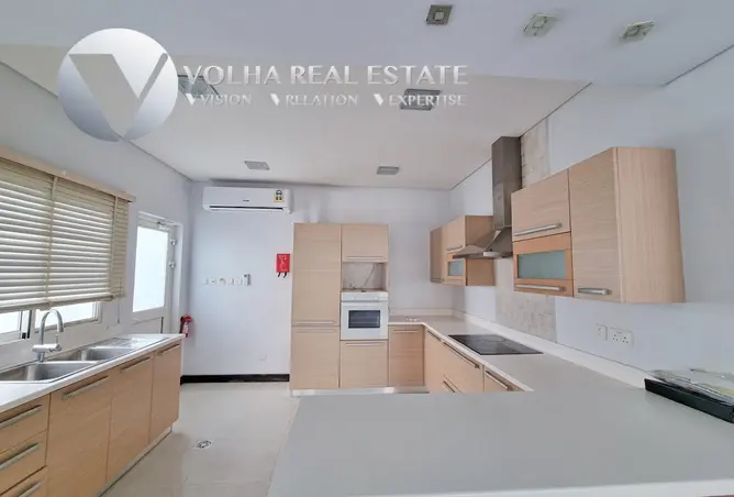 54744239 - Property Image 3