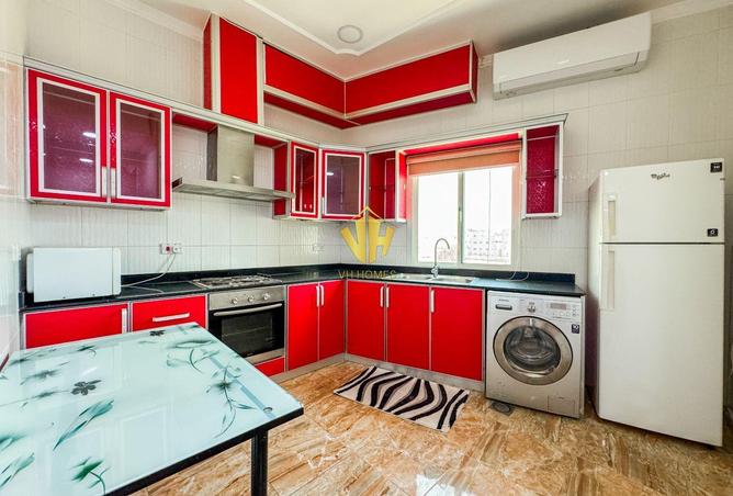 51665855 - Property Image 2