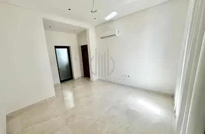 Apartment - 1 Bedroom - 1 Bathroom for rent in Busaiteen - Muharraq Governorate