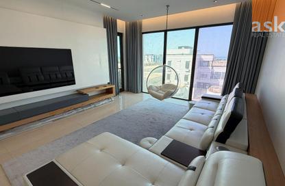 Apartment - 2 Bedrooms - 3 Bathrooms for rent in Reef Island - Capital Governorate