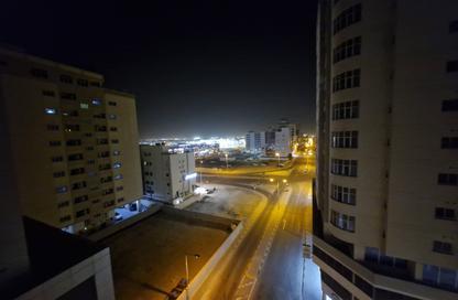 Apartment - 1 Bedroom - 2 Bathrooms for rent in Busaiteen - Muharraq Governorate