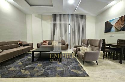 Apartment - 2 - 2 for rent in Sanabis - Manama - Capital Governorate