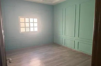 Apartment - 3 Bedrooms - 2 Bathrooms for rent in Jid Ali - Central Governorate Apartment - 3 Bedrooms - 2 Bathrooms for rent in Jid Ali - Central Governorate