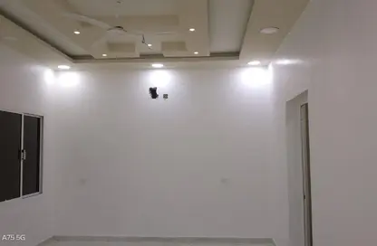 شقة - 2 غرف نوم - 2 حمامات للايجار في مدينة حمد - المحافظة الشمالية