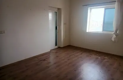 Apartment - 2 Bedrooms - 2 Bathrooms for rent in Tubli - Central Governorate