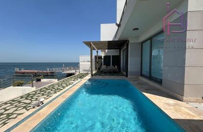 Villa - 4 Bedrooms - 5 Bathrooms for sale in Durrat Marina - Durrat Al Bahrain - Southern Governorate
