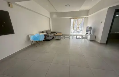 Apartment - 1 Bedroom - 2 Bathrooms for rent in Al Juffair - Capital Governorate