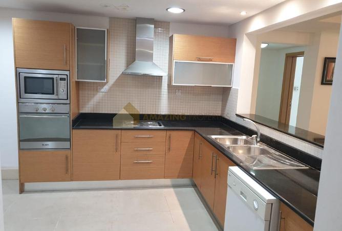 987983 - Property Image 3