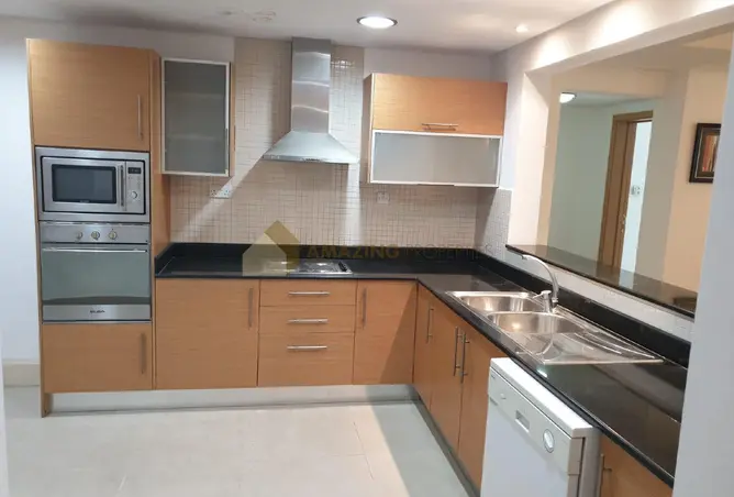 987983 - Property Image 3