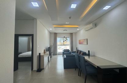 Apartment - 2 Bedrooms - 2 Bathrooms for rent in Mahooz - Manama - Capital Governorate Apartment - 2 Bedrooms - 2 Bathrooms for rent in Mahooz - Manama - Capital Governorate