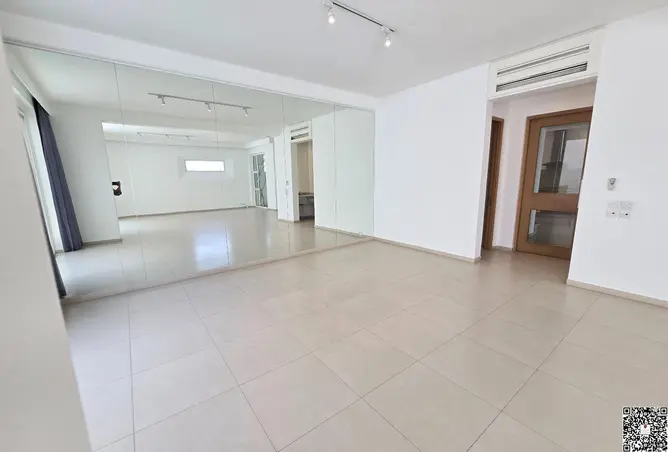 56009342 - Property Image 2
