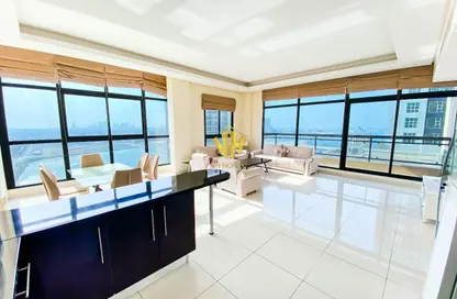 Apartment - 2 Bedrooms - 3 Bathrooms for rent in Al Juffair - Capital Governorate