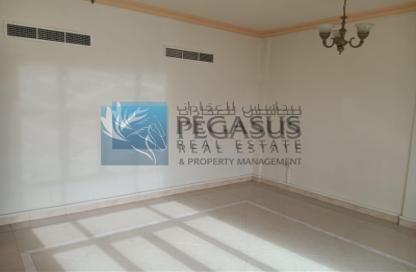 Office Space - Studio - 2 Bathrooms for rent in Exhibition Road - Hoora - Capital Governorate