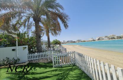 Villa - 4 Bedrooms - 5 Bathrooms for rent in Tala Island - Amwaj Islands - Muharraq Governorate